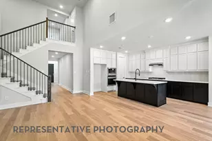 8905 Turaco Trl, Austin, TX 78744 - Photo 8