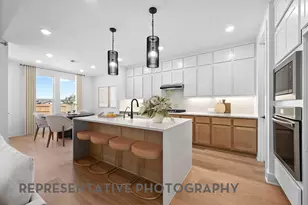 8905 Turaco Trl, Austin, TX 78744 - Photo 2