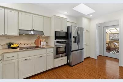 6820 Cypress Point N #28, Austin, TX 78746 - Photo 16