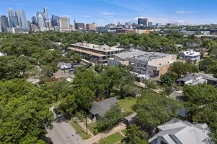 1610 Willow St, Austin, TX 78702 - Photo 10