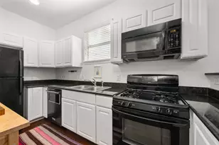 1610 Willow St, Austin, TX 78702 - Photo 14