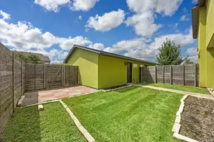 8800 Whitter Dr, Austin, TX 78747 - Photo 24