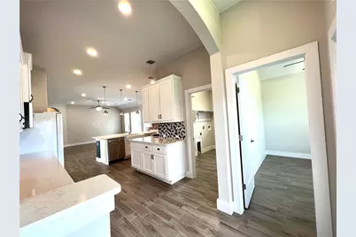 197 Santa Maria Street, Georgetown, TX 78628 - Photo 14