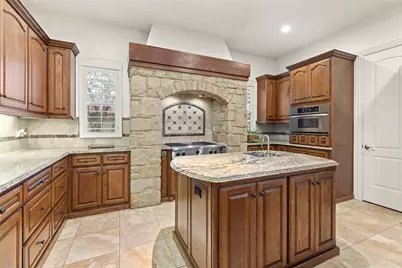 101 Lakeway Hills Cove, Lakeway, TX 78734 - Photo 12