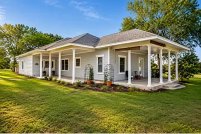 268 Privada Drive, Del Valle, TX 78617 - Photo 2