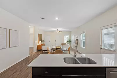 7101 Spirit Hill Road, Austin, TX 78744 - Photo 18