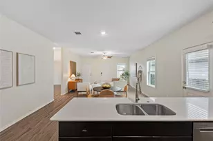 7101 Spirit Hill Rd, Austin, TX 78744 - Photo 18