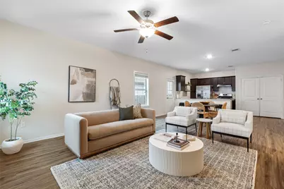 7101 Spirit Hill Road, Austin, TX 78744 - Photo 1