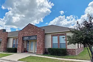 595 Round Rock West Dr, Round Rock, TX 78681 - Photo 1