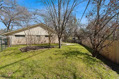 11601 Eubank Drive, Austin, TX 78758 - Photo 12
