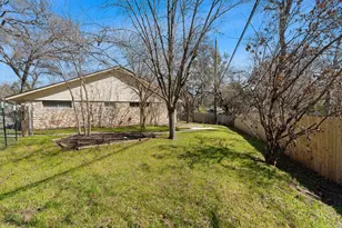 11601 Eubank Dr, Austin, TX 78758 - Photo 12