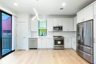 1116 Walton Ln, Austin, TX 78721 - Photo 4