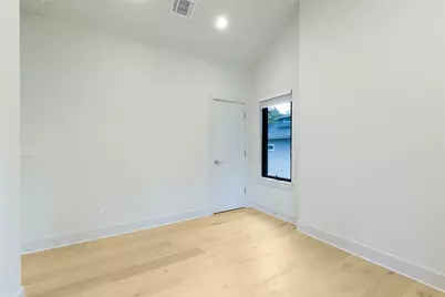 1116 Walton Lane #2, Austin, TX 78721 - Photo 10