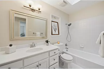 2106 Cypress Point E, Austin, TX 78746 - Photo 30