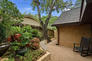 2106 Cypress Point E, Austin, TX 78746 - Photo 32
