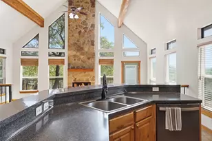 601 Echo Dr, Spicewood, TX 78669 - Photo 18