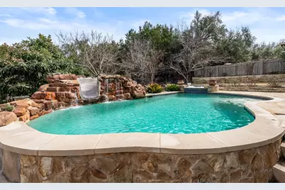 2429 Shire Ridge Drive, Austin, TX 78732 - Photo 34