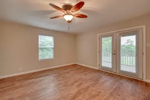 2700 Catalina Dr, Austin, TX 78741 - Photo 24