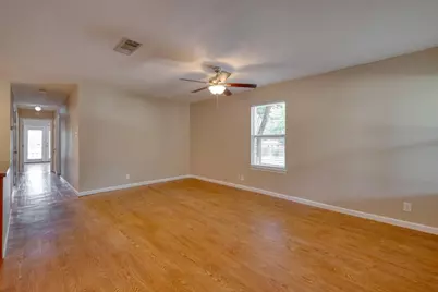 2700 Catalina Drive, Austin, TX 78741 - Photo 6