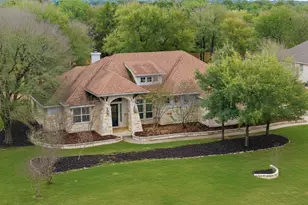 129 Valley View Dr, Bastrop, TX 78602 - Photo 2