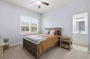 129 Valley View Dr, Bastrop, TX 78602 - Photo 16