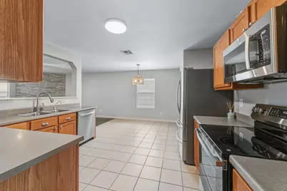 24707 Magnolia Falls, San Antonio, TX 78261 - Photo 12