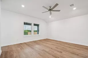 502 Salamander St, San Marcos, TX 78666 - Photo 8