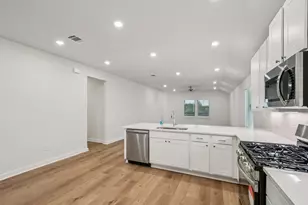 502 Salamander St, San Marcos, TX 78666 - Photo 14