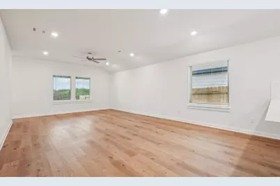 502 Salamander Street, San Marcos, TX 78666 - Photo 4