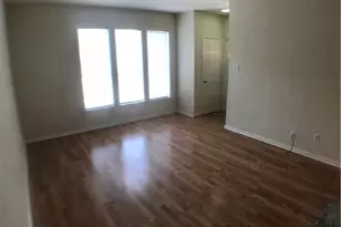 2529 Rio Grande St, Austin, TX 78705 - Photo 6