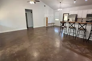 132 Waianae Ct, Bastrop, TX 78602 - Photo 6
