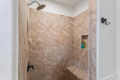 118 Loblolly Drive, Elgin, TX 78621 - Photo 14