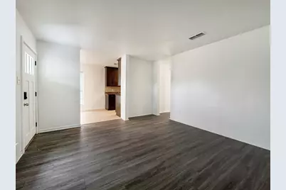 2017 Greenbrook Parkway #B, Austin, TX 78723 - Photo 4