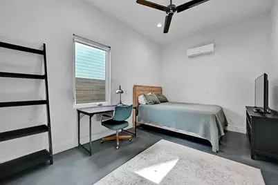 2812 E 4th Street #2, Austin, TX 78702 - Photo 14