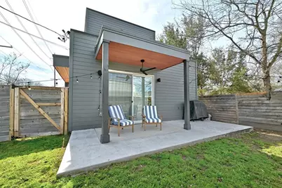 2812 E 4th Street #2, Austin, TX 78702 - Photo 24