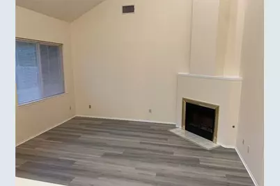 10911 Grassmere Court, Austin, TX 78739 - Photo 8