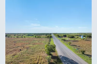 15476 San Marcos Highway, Martindale, TX 78655 - Photo 8