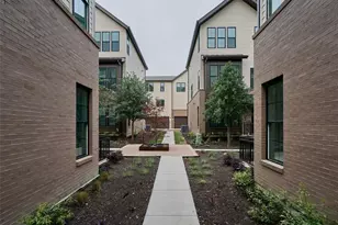 2209 Woodland Ave, Austin, TX 78741 - Photo 22
