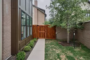2209 Woodland Ave, Austin, TX 78741 - Photo 36