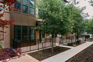 2209 Woodland Ave, Austin, TX 78741 - Photo 32