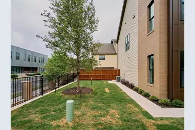 2209 Woodland Avenue #201, Austin, TX 78741 - Photo 34