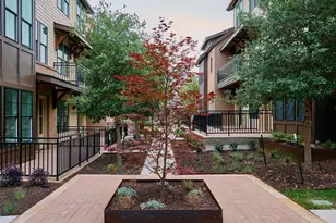 2209 Woodland Ave, Austin, TX 78741 - Photo 26