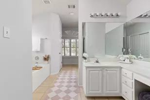 8017 Luling Ln, Austin, TX 78729 - Photo 20