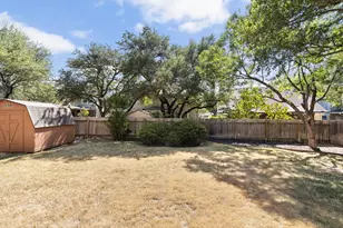 8017 Luling Ln, Austin, TX 78729 - Photo 28