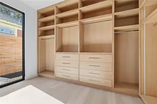 1702 W 30th St, Austin, TX 78703 - Photo 16