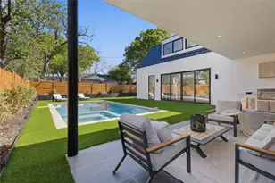 1702 W 30th St, Austin, TX 78703 - Photo 24