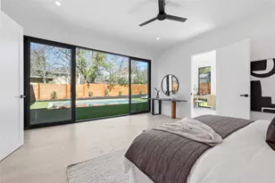 1702 W 30th St, Austin, TX 78703 - Photo 14