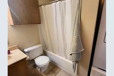 114 E 31st Street #201, Austin, TX 78705 - Photo 10