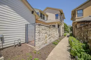 4524 Berkman Dr, Austin, TX 78723 - Photo 38
