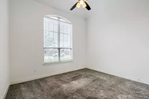 313 Pendent Dr, Liberty Hill, TX 78642 - Photo 24